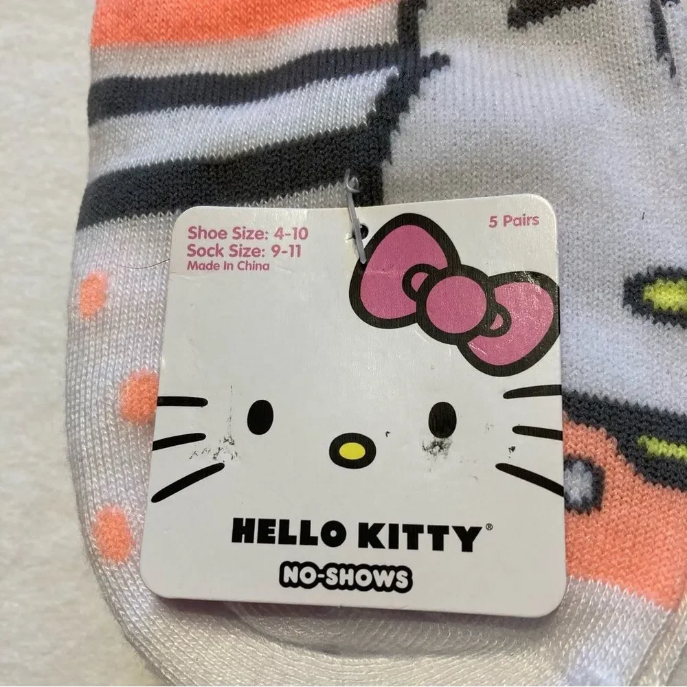 NWT Hello Kitty 5 Pair No Show Socks Kawaii Striped Polka Dots Purple Gray Blue
